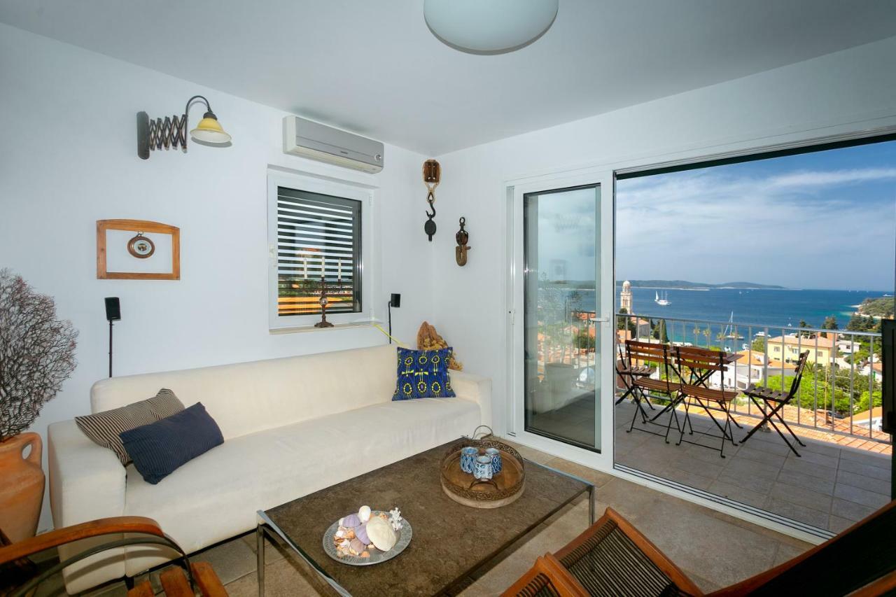 All About The Sea - Riviera House Near The Center Of Hvar フヴァル エクステリア 写真
