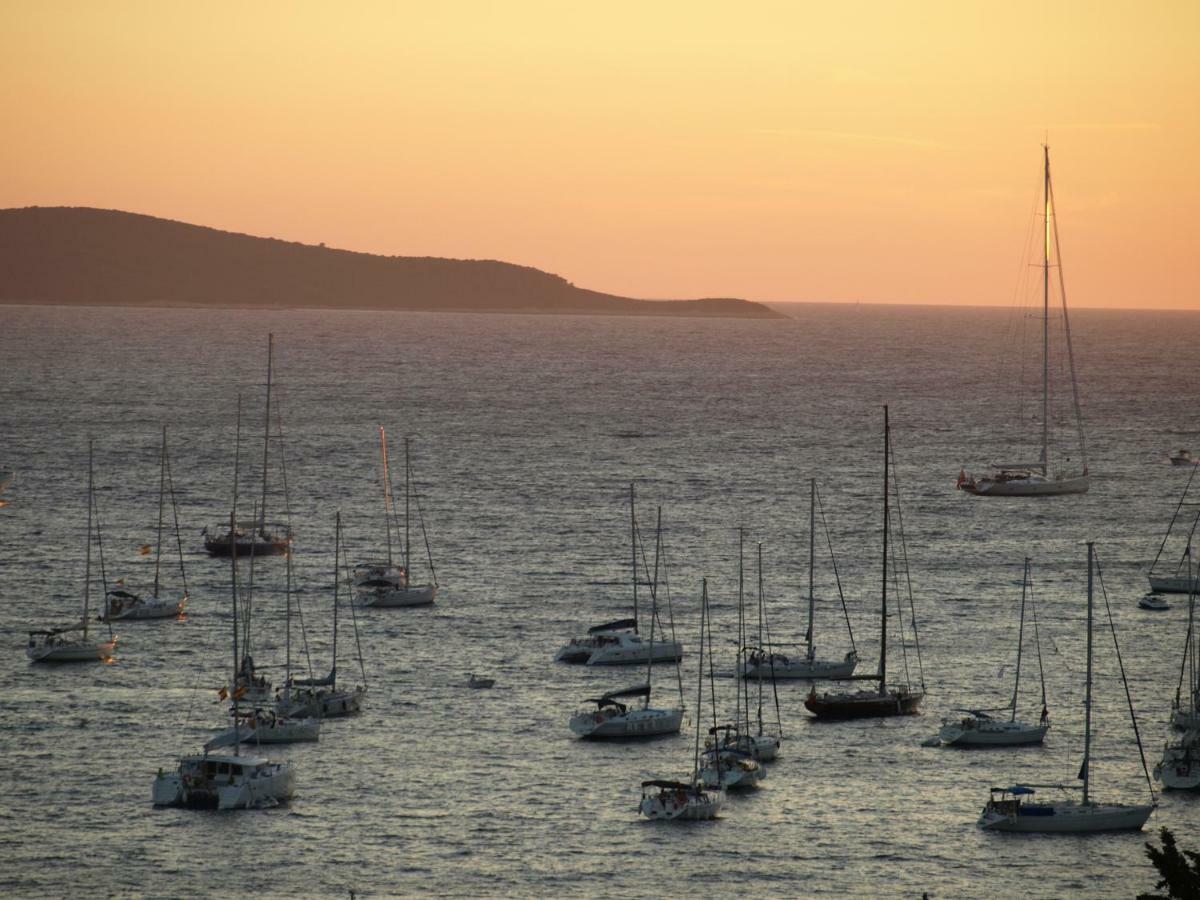 All About The Sea - Riviera House Near The Center Of Hvar フヴァル エクステリア 写真